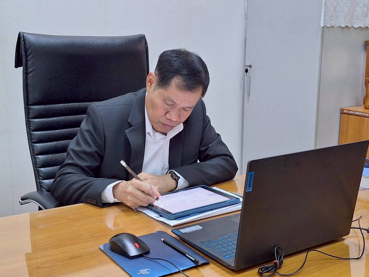 title - ผู้ตรวจราชการ ส.ป.ก. เข้าร่วมการประชุมตรวจติดตามการดำเนินงานตามแผนการตรวจราชการ ของผู้ตรวจราชการกระทรวงเกษตรและสหกรณ์ ประจำปีงบประมาณ พ.ศ. 2569 รอบที่ 1 ในเขตตรวจราชการที่ 10 จังหวัดหนองคาย 